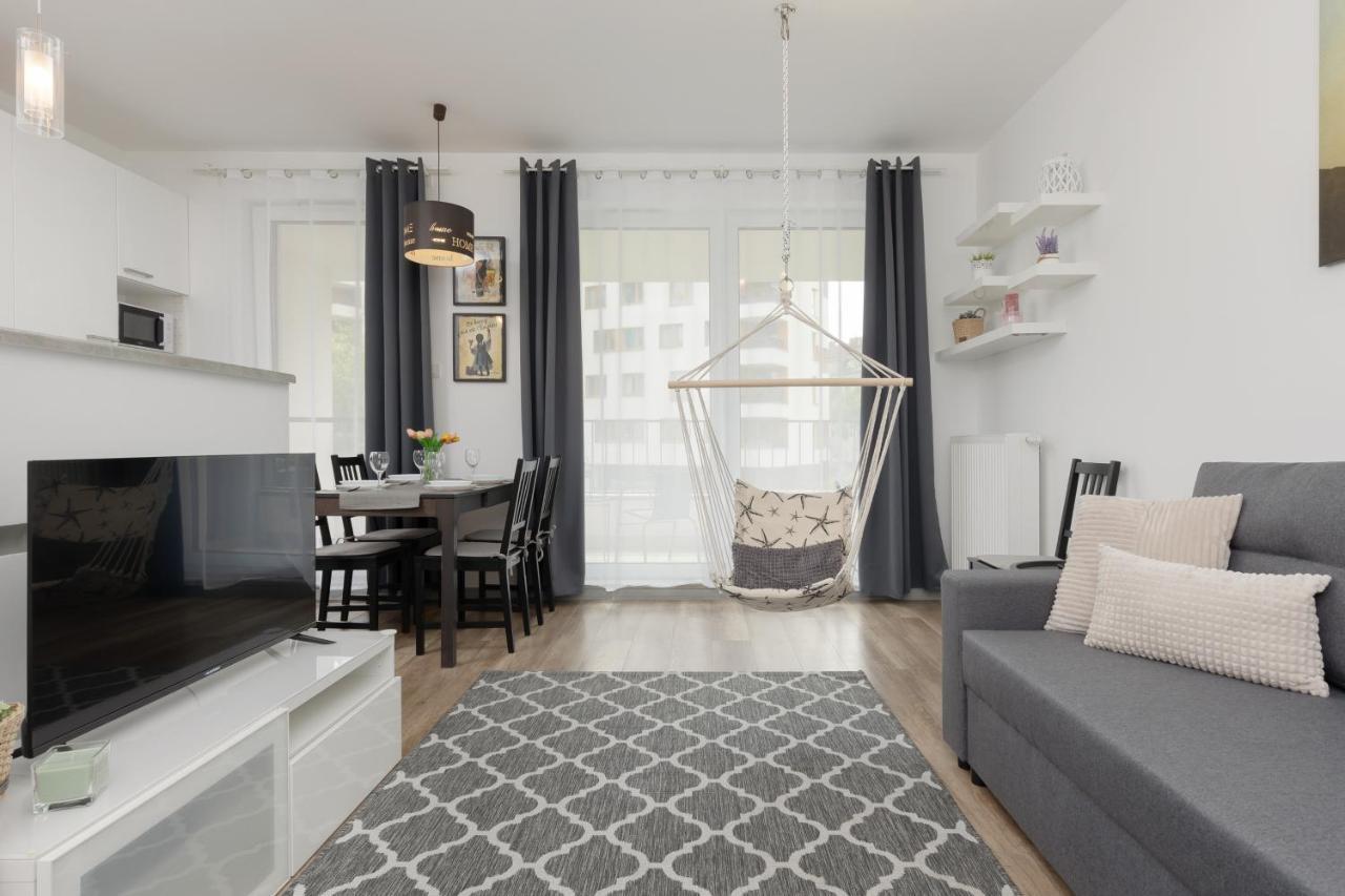 Apartment Warsaw Goclaw & 2 Bedrooms & Parking & Balcony By Noclegi Renters Exterior foto