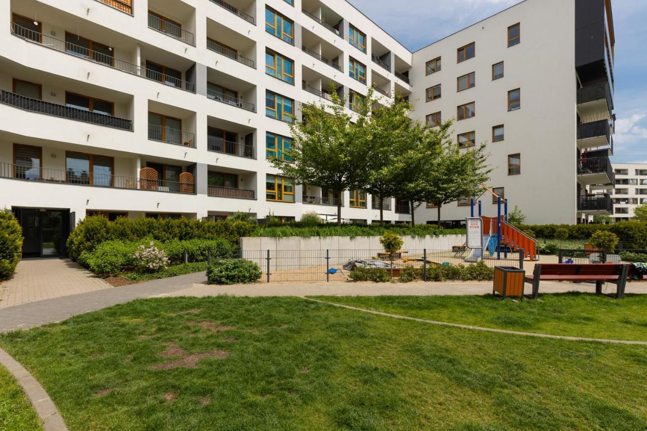 Apartment Warsaw Goclaw & 2 Bedrooms & Parking & Balcony By Noclegi Renters Exterior foto